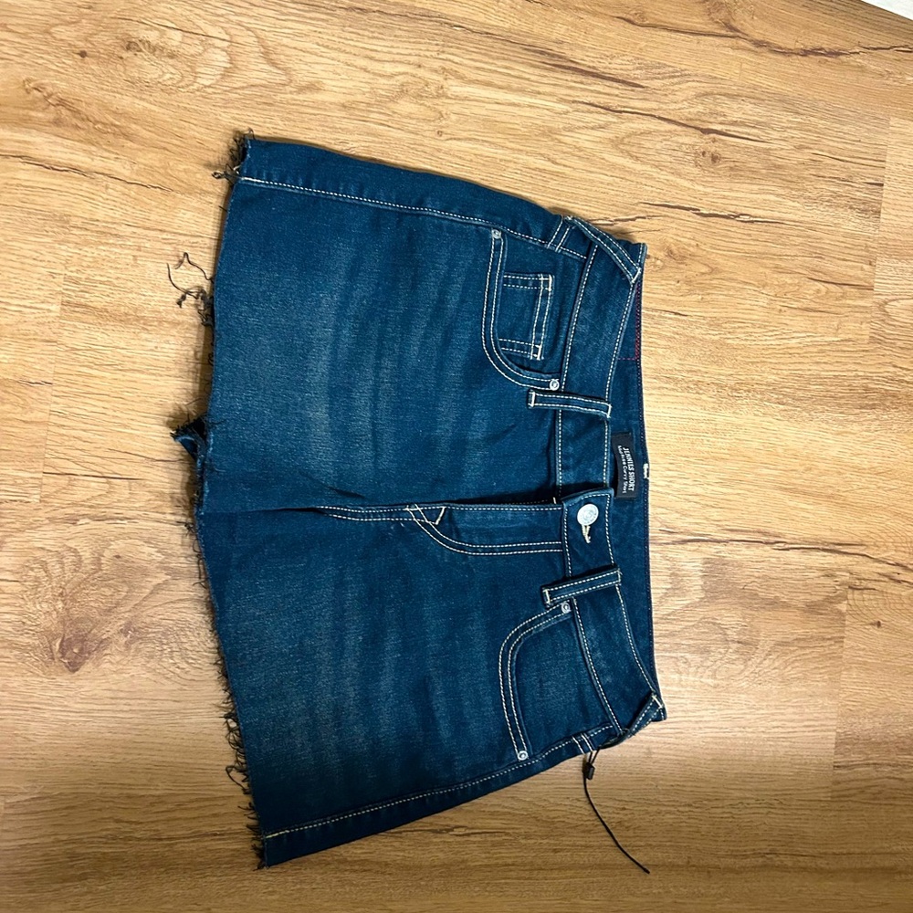 Dark blue, cowgirl, mid rise, true religion shorts, size 26